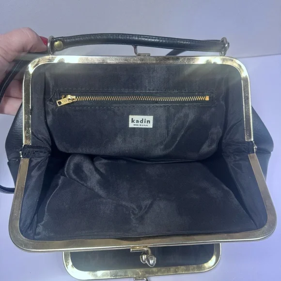 Vintage Kadin Double Snap Purse Black Leather Inside Zipper Rare Purse - Picture 8 of 16